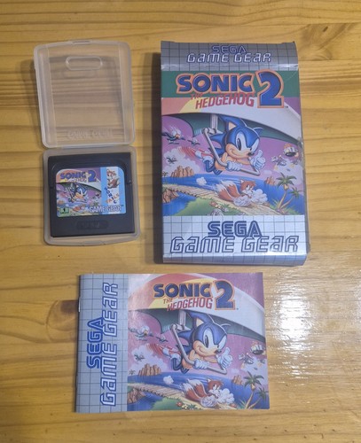 Sonic the hedgehog sega - sonic, 2