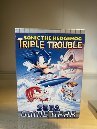 Sonic the hedgehog triple - hedgehog:,